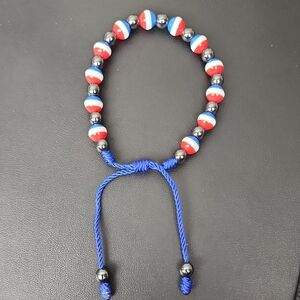 Red White And BLUE PATRIOTIC BEADED BRACELET GLASS beads ADJUSTABLE